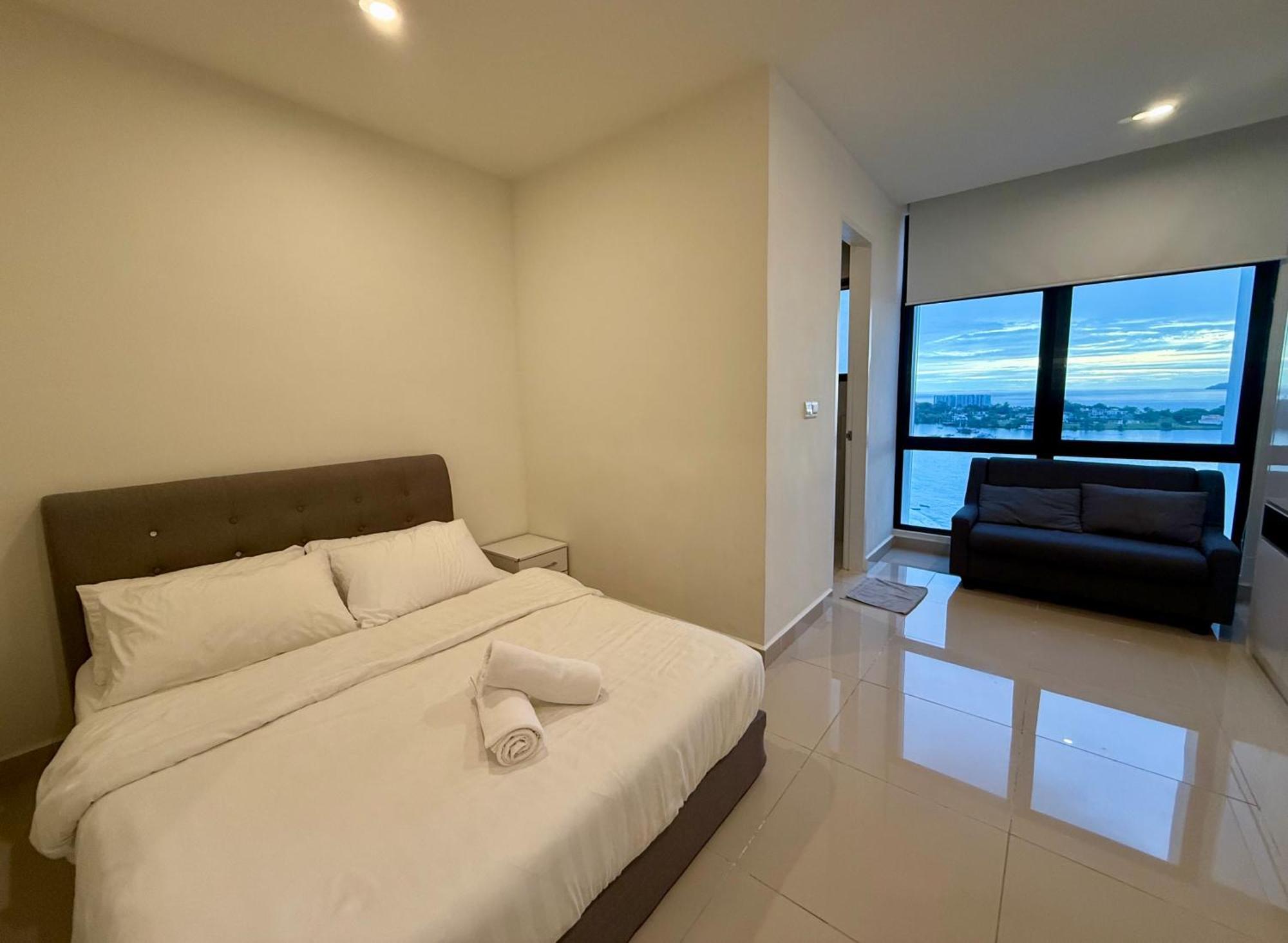 קוטה קינבלו The Shore Executive Suites By Ys Luxury מראה חיצוני תמונה
