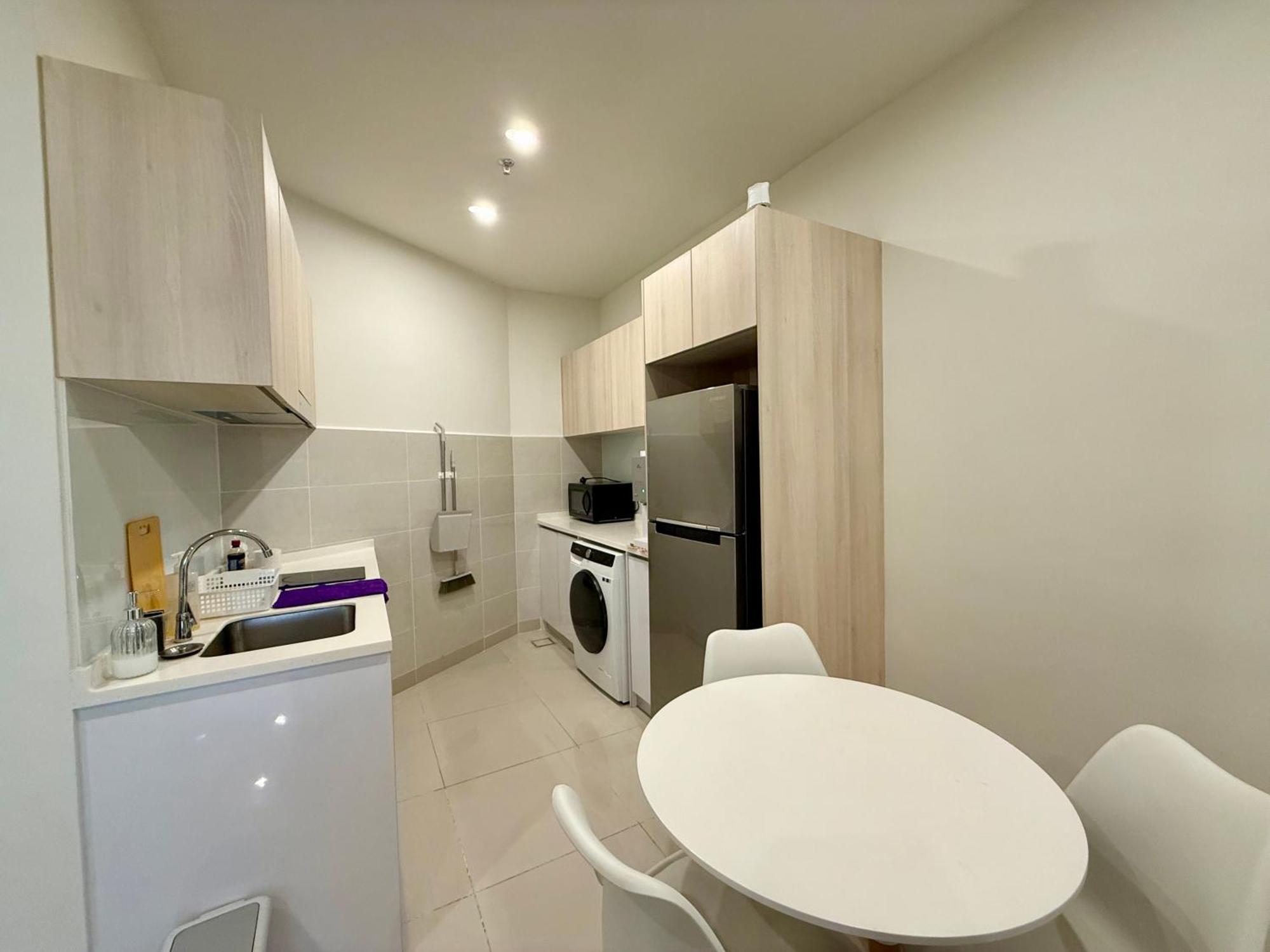 קוטה קינבלו The Shore Executive Suites By Ys Luxury מראה חיצוני תמונה