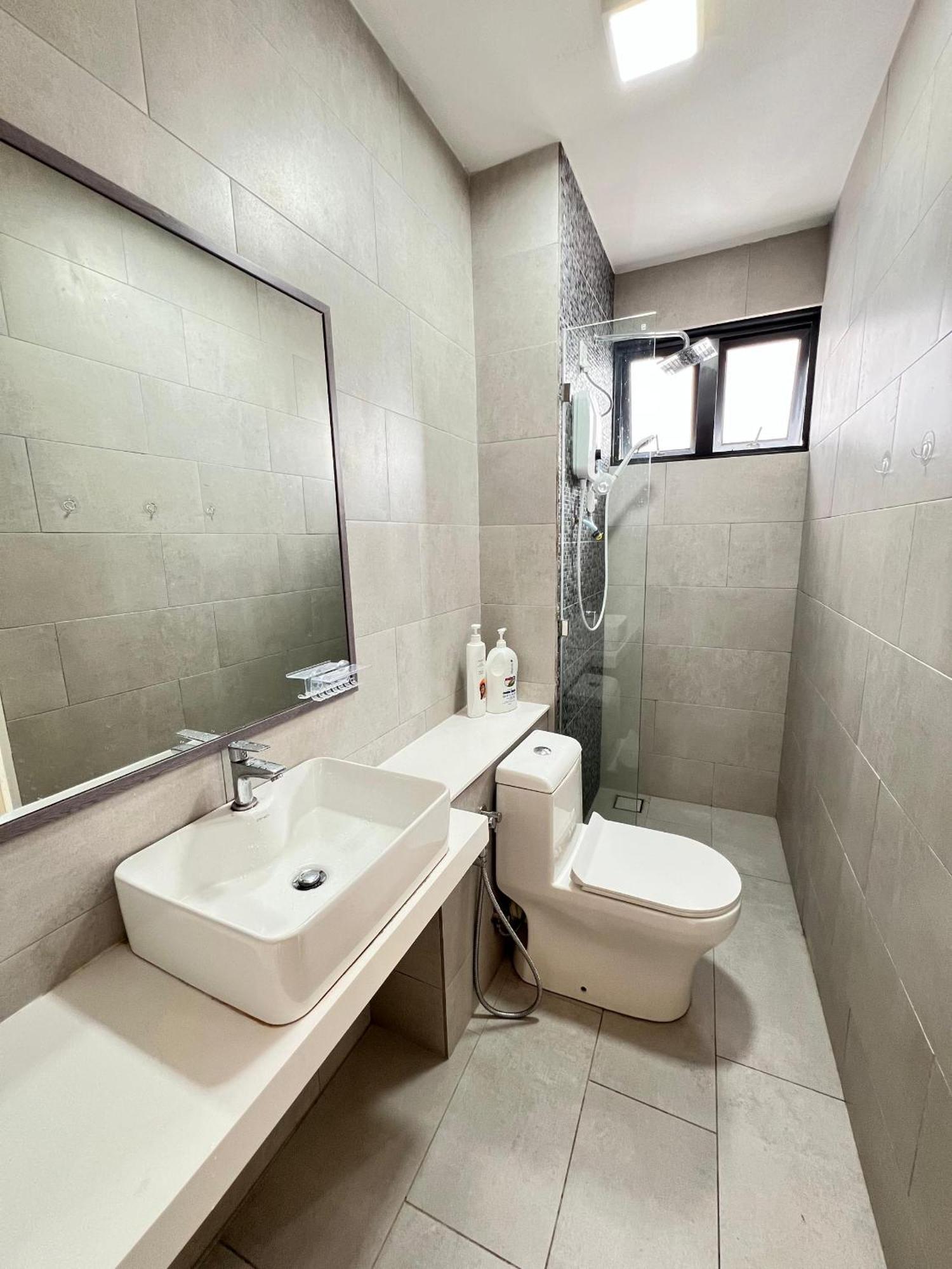 קוטה קינבלו The Shore Executive Suites By Ys Luxury מראה חיצוני תמונה