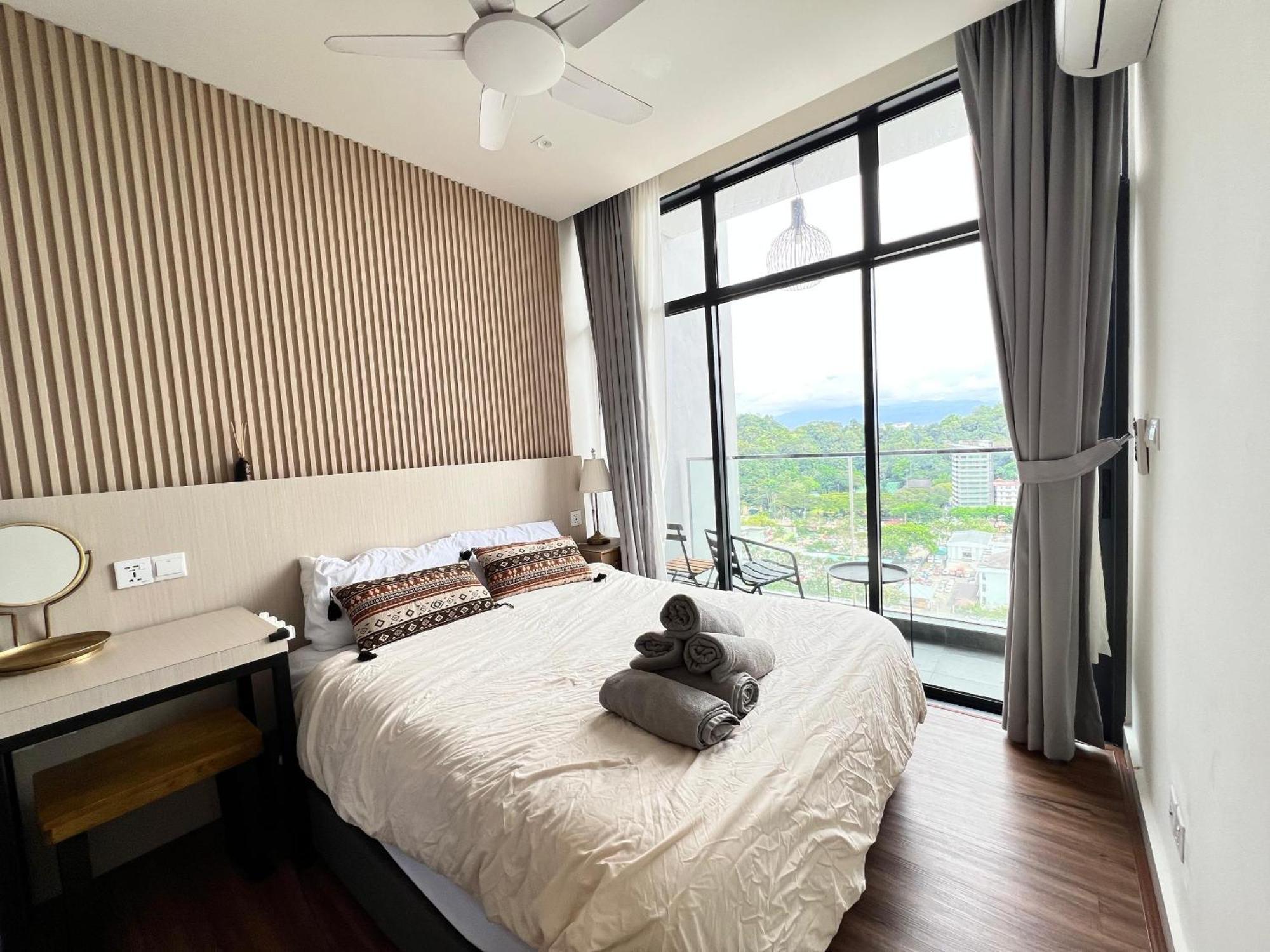 קוטה קינבלו The Shore Executive Suites By Ys Luxury מראה חיצוני תמונה